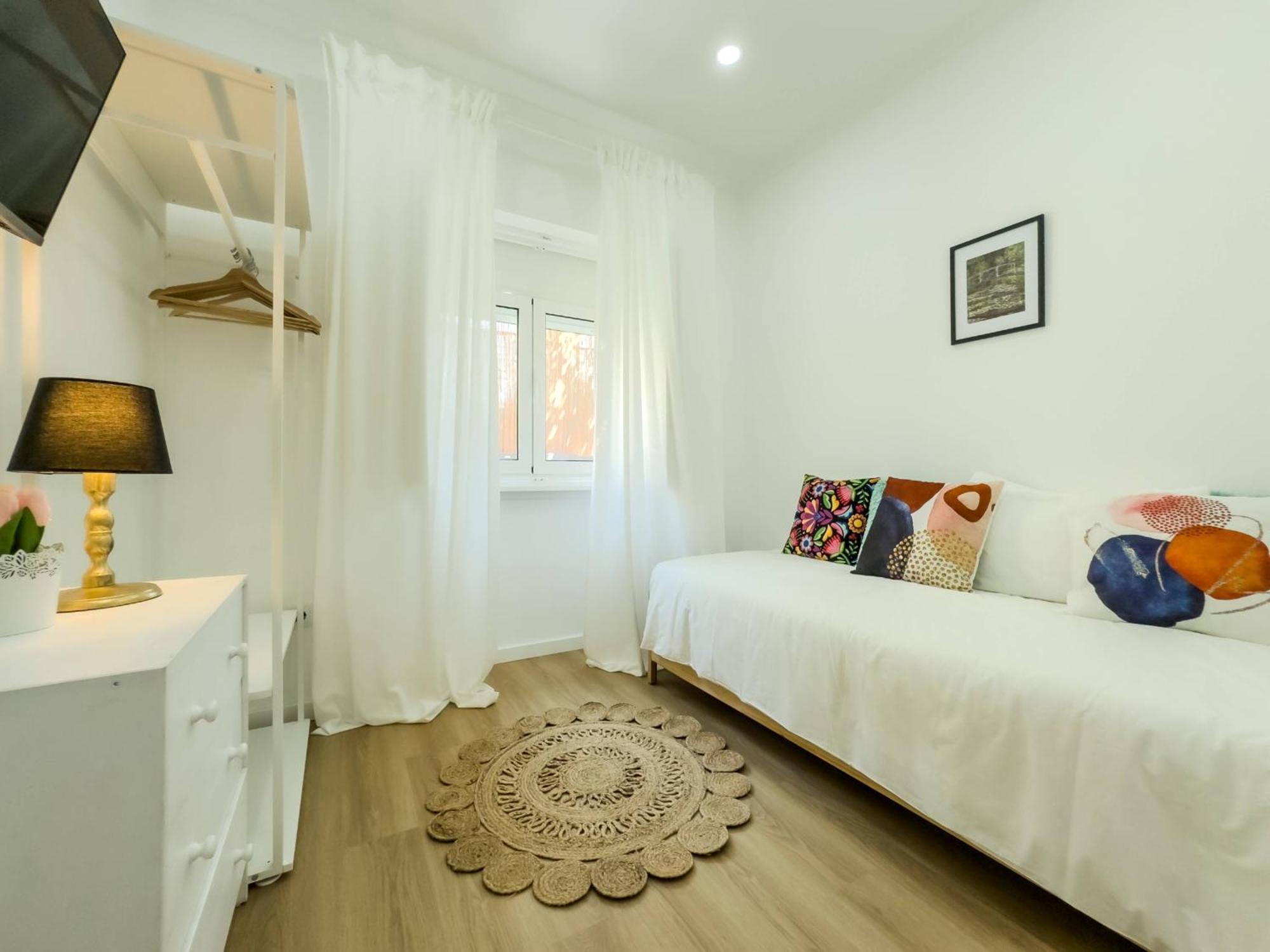 River 2-bedroom With Terrace In Alcantara Lisboa